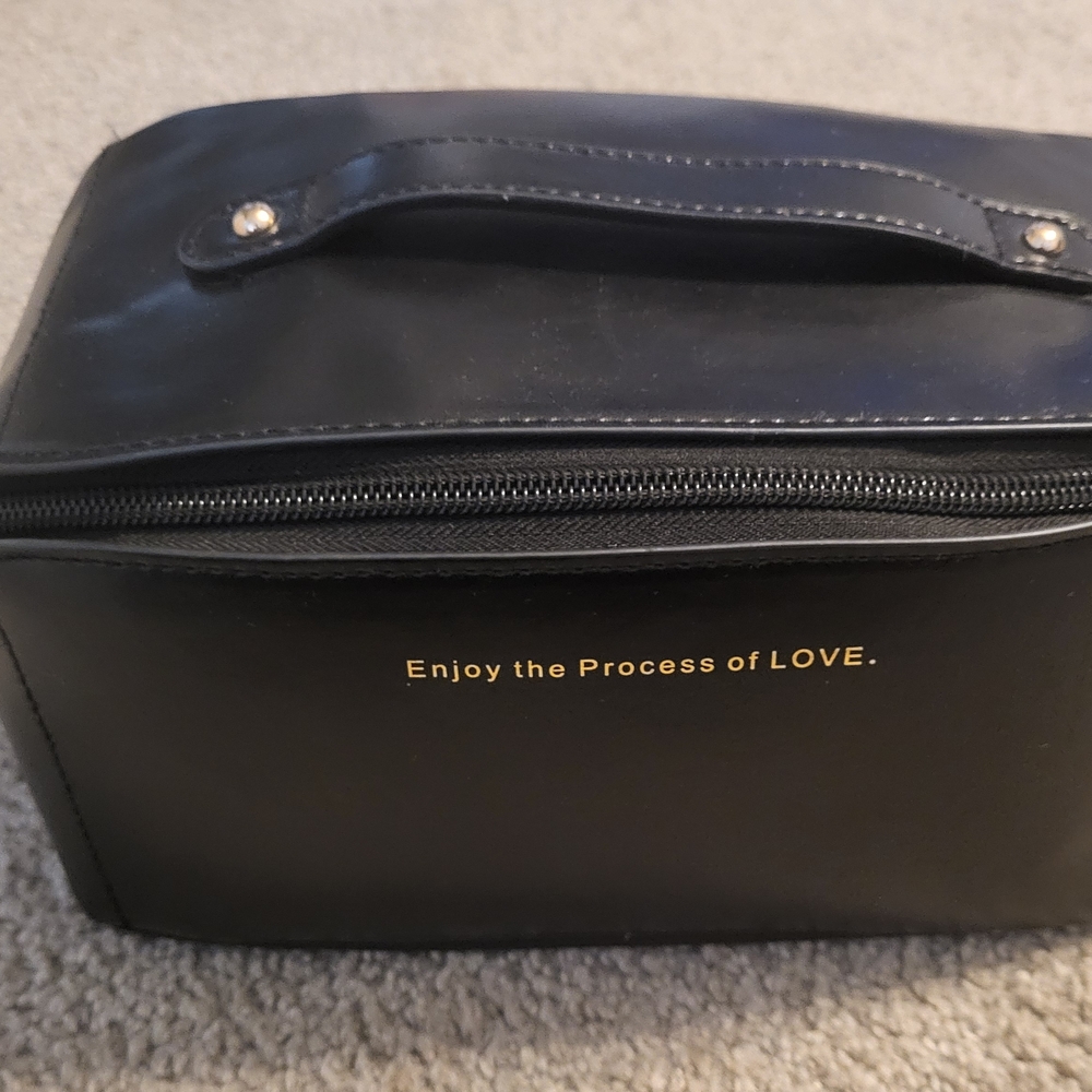 Travel Makeup Bag